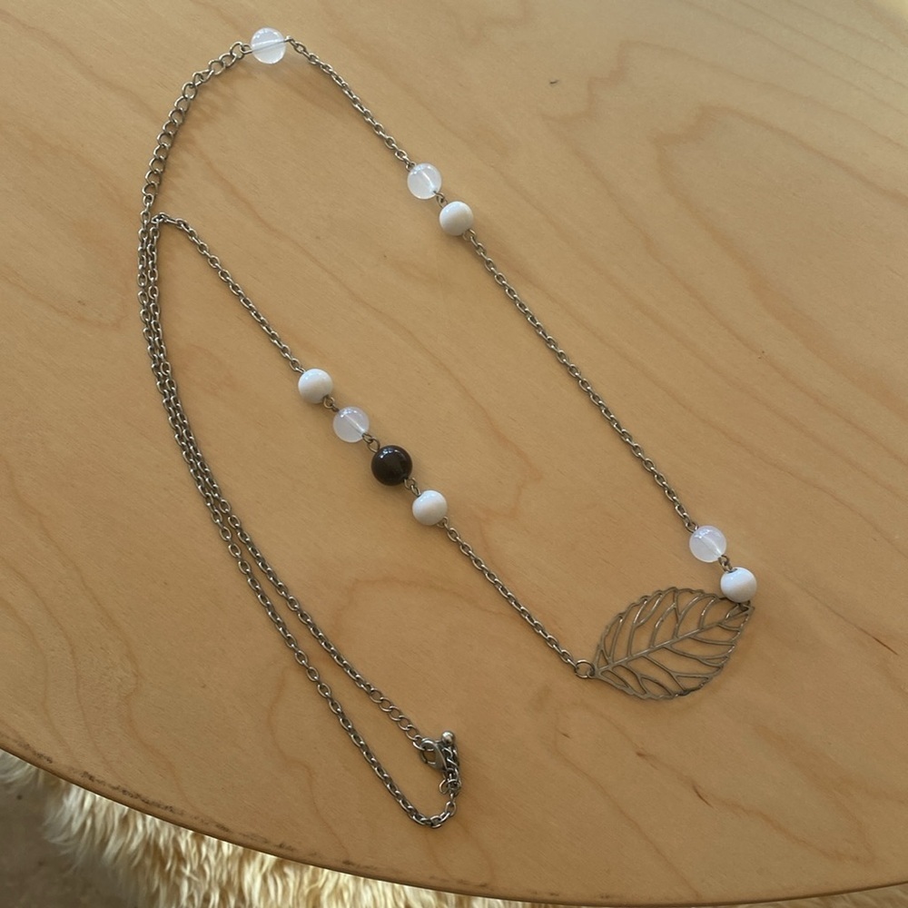 Leaf necklace